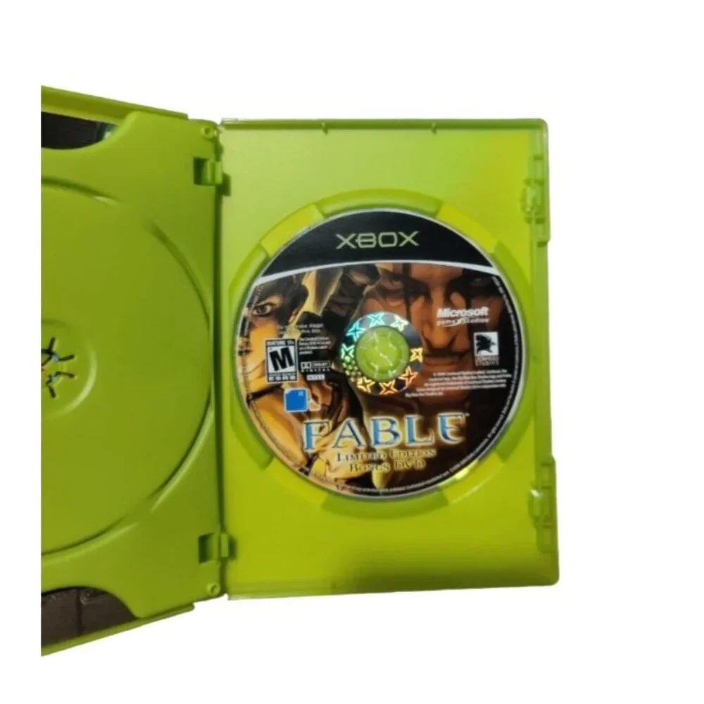 Fable Microsoft Xbox Game Complete with Manual & Limited-Edition Bonus DVD